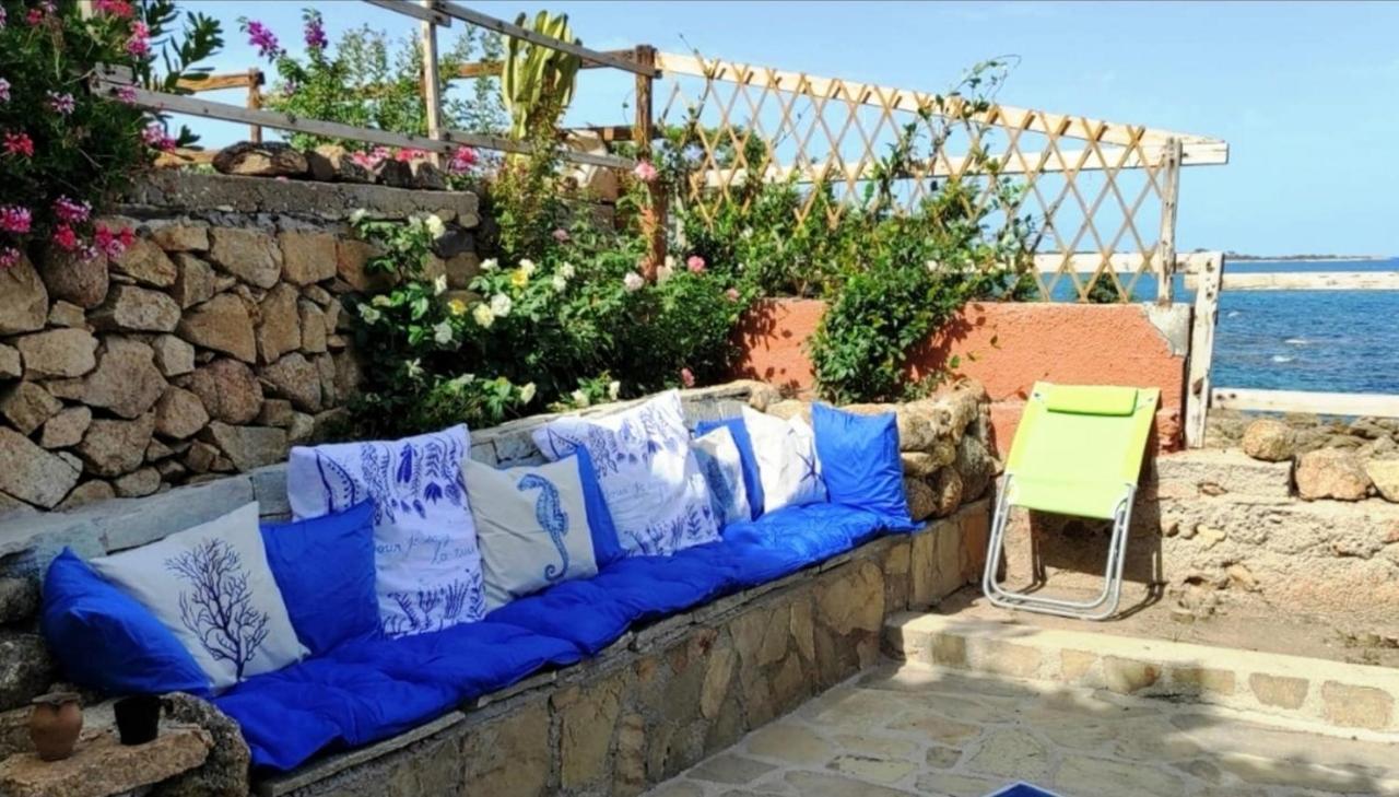 Villa Vera Trifamigliare Con Ingresso Diretto 20 Mt Al Mare Clima Wi-Fi Bbq Cala Liberotto Kültér fotó